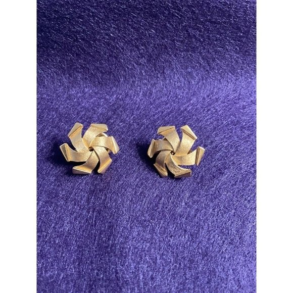 Beautiful Rare Vintage Crown Trifari Automic Style Gold Tone Clip Earrings HTF - Picture 1 of 6